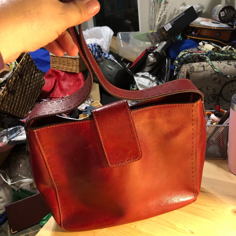 Fossil red leather medium shoulder bag